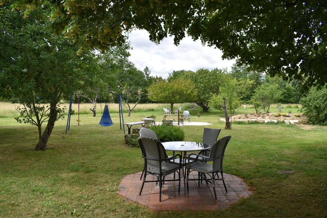 Le Moulin Bleu Bed & Breakfast Seigy Exterior foto